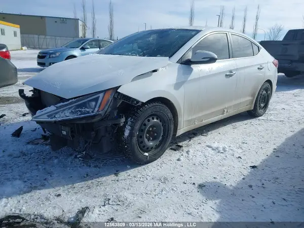 KMHD84LF4LU052550 2020 HYUNDAI ELANTRA - Image 2