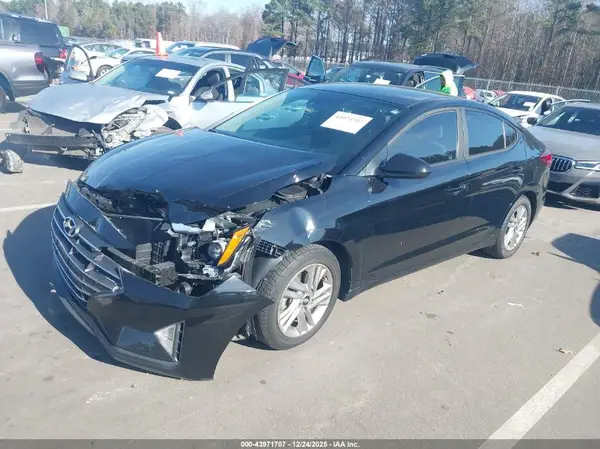 KMHD84LF4LU058137 2020 HYUNDAI ELANTRA - Image 2