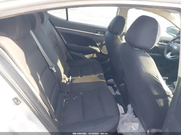 KMHD84LF4LU071275 2020 HYUNDAI ELANTRA - Image 8