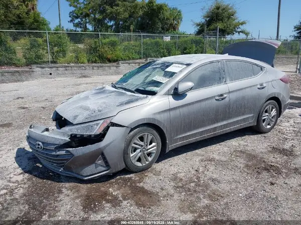 KMHD84LF4LU078128 2020 HYUNDAI ELANTRA - Image 2