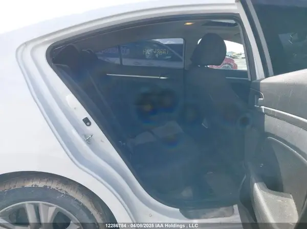 KMHD84LF4LU900345 2020 HYUNDAI ELANTRA - Image 8