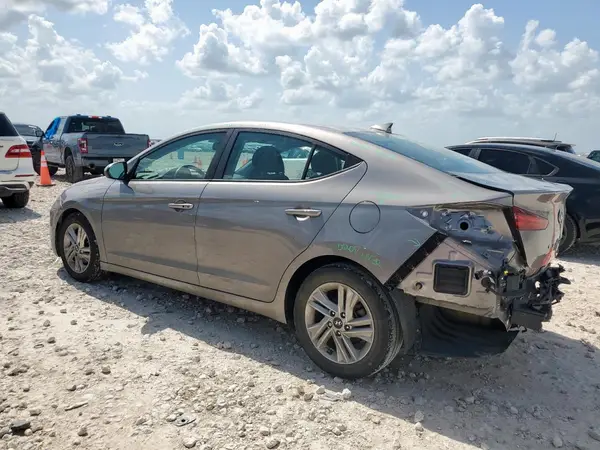 KMHD84LF4LU909191 2020 HYUNDAI ELANTRA - Image 2