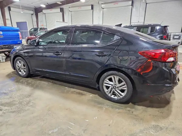 KMHD84LF4LU945253 2020 HYUNDAI ELANTRA - Image 2