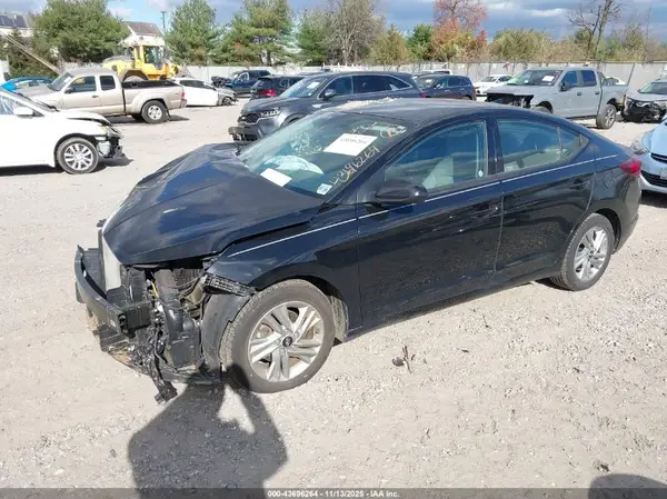 KMHD84LF4LU946449 2020 HYUNDAI ELANTRA - Image 2