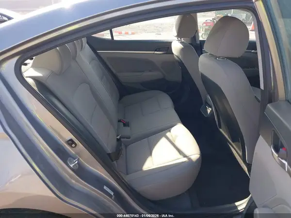 KMHD84LF4LU979662 2020 HYUNDAI ELANTRA - Image 8