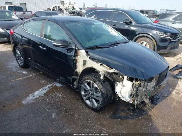 KMHD84LF5HU066853 2017 HYUNDAI ELANTRA - Image 1