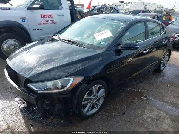 KMHD84LF5HU066853 2017 HYUNDAI ELANTRA - Image 2