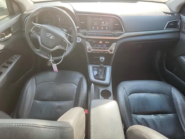 KMHD84LF5HU077030 2017 HYUNDAI ELANTRA - Image 8