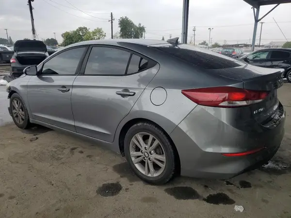 KMHD84LF5HU103660 2017 HYUNDAI ELANTRA - Image 2