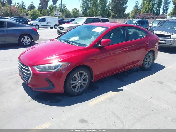 KMHD84LF5HU104145 2017 HYUNDAI ELANTRA - Image 2