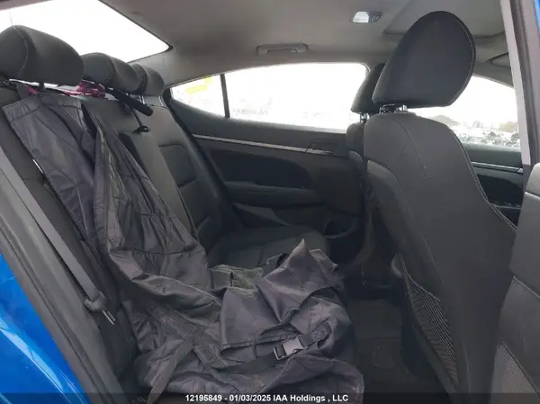 KMHD84LF5HU109796 2017 HYUNDAI ELANTRA - Image 8