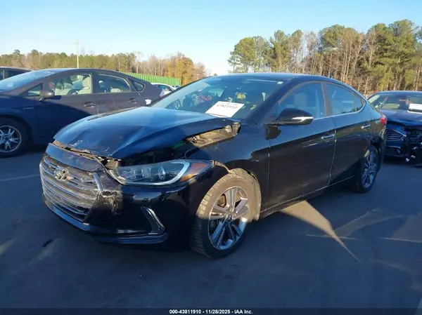 KMHD84LF5HU116540 2017 HYUNDAI ELANTRA - Image 2