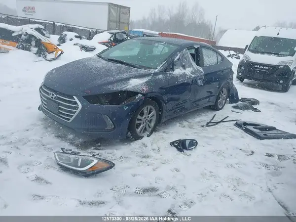 KMHD84LF5HU129742 2017 HYUNDAI ELANTRA - Image 2