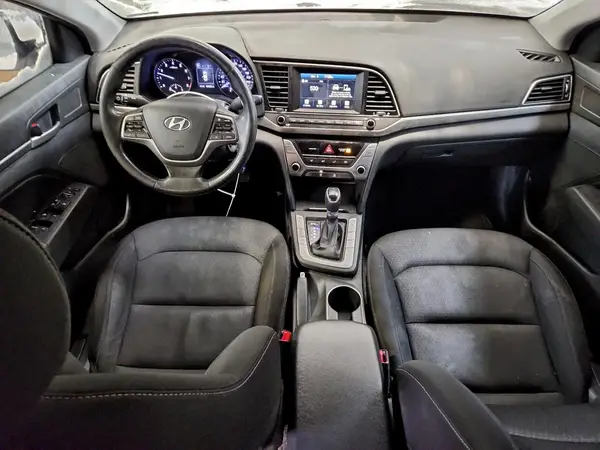 KMHD84LF5HU133855 2017 HYUNDAI ELANTRA - Image 8