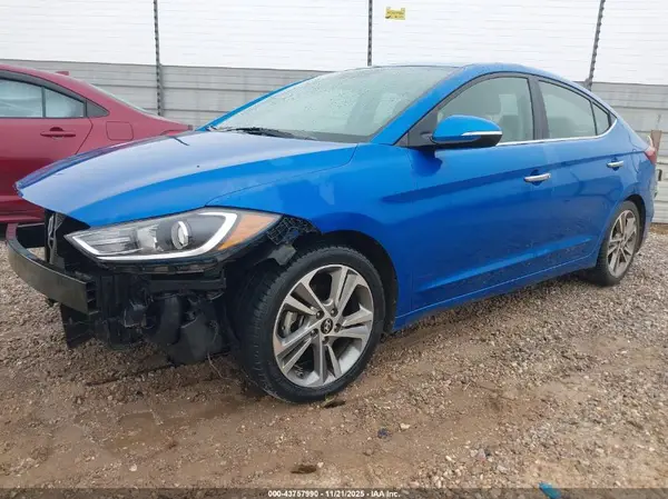 KMHD84LF5HU135296 2017 HYUNDAI ELANTRA - Image 2