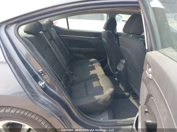 KMHD84LF5HU146590 2017 HYUNDAI ELANTRA - Image 8