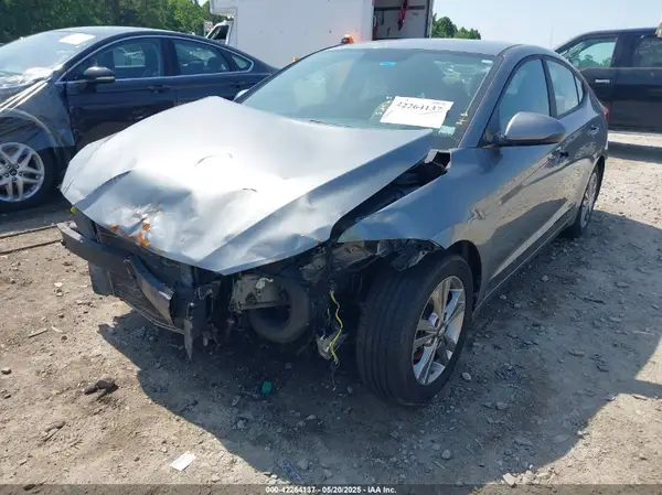 KMHD84LF5HU152826 2017 HYUNDAI ELANTRA - Image 2
