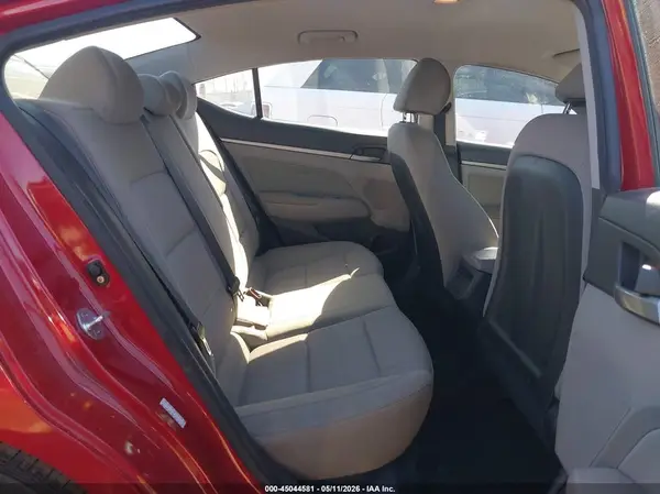 KMHD84LF5HU167536 2017 HYUNDAI ELANTRA - Image 8