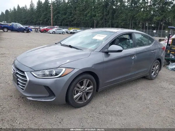 KMHD84LF5HU169982 2017 HYUNDAI ELANTRA - Image 2