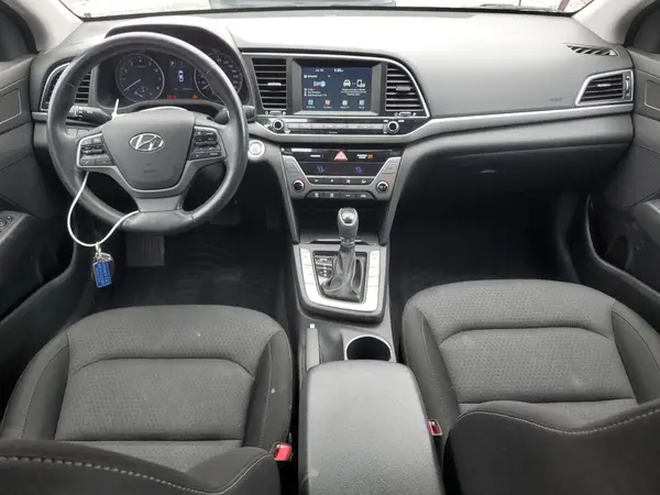 KMHD84LF5HU175006 2017 HYUNDAI ELANTRA - Image 8