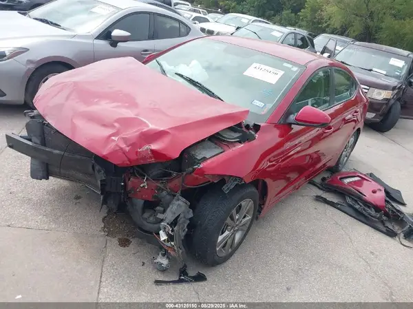 KMHD84LF5HU178388 2017 HYUNDAI ELANTRA - Image 2