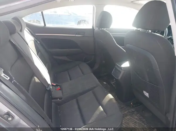 KMHD84LF5HU184465 2017 HYUNDAI ELANTRA - Image 8