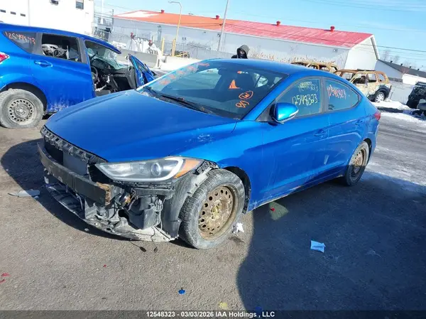KMHD84LF5HU185681 2017 HYUNDAI ELANTRA - Image 2