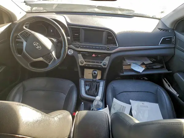 KMHD84LF5HU185972 2017 HYUNDAI ELANTRA - Image 8