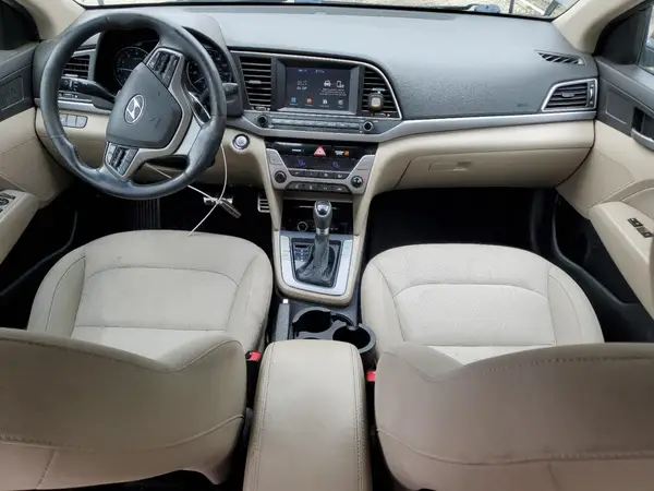 KMHD84LF5HU201376 2017 HYUNDAI ELANTRA - Image 8