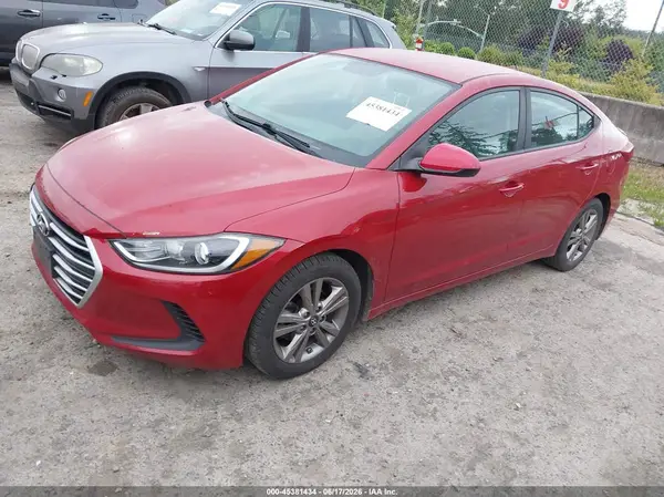 KMHD84LF5HU210501 2017 HYUNDAI ELANTRA - Image 2