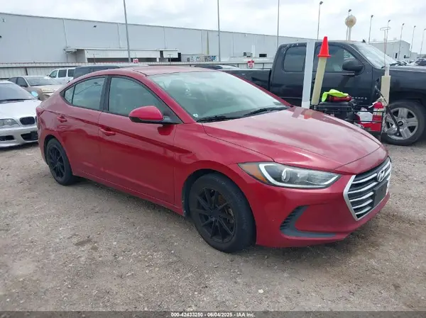 KMHD84LF5HU210529 2017 HYUNDAI ELANTRA - Image 1
