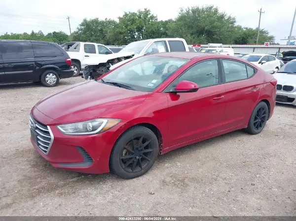 KMHD84LF5HU210529 2017 HYUNDAI ELANTRA - Image 2