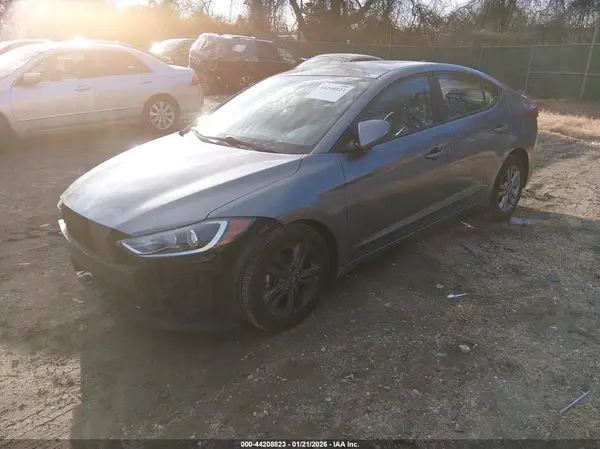 KMHD84LF5HU224916 2017 HYUNDAI ELANTRA - Image 2