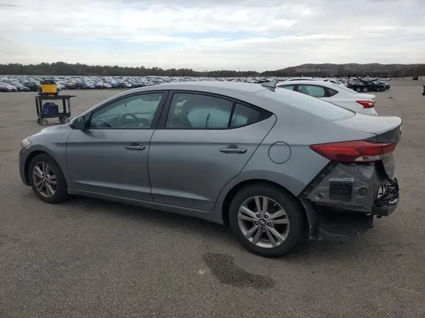 KMHD84LF5HU228934 2017 HYUNDAI ELANTRA - Image 2