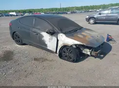 KMHD84LF5HU237195 2017 HYUNDAI ELANTRA