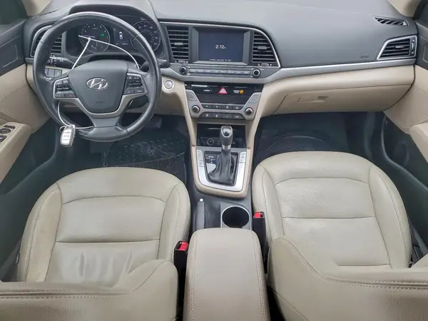 KMHD84LF5HU237438 2017 HYUNDAI ELANTRA - Image 8