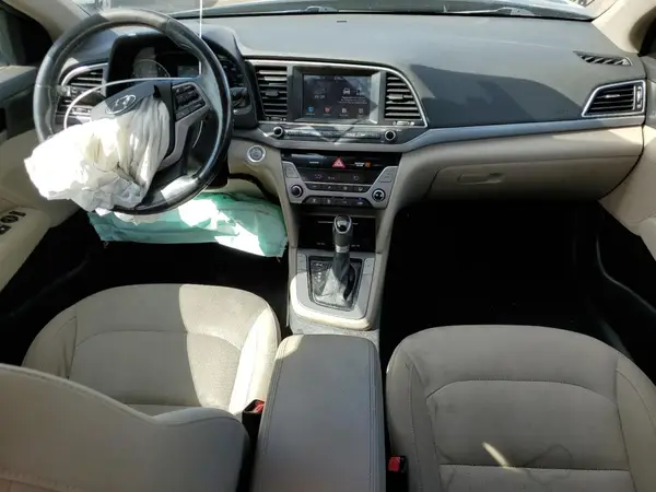 KMHD84LF5HU238847 2017 HYUNDAI ELANTRA - Image 8