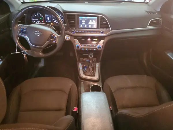 KMHD84LF5HU241733 2017 HYUNDAI ELANTRA - Image 8