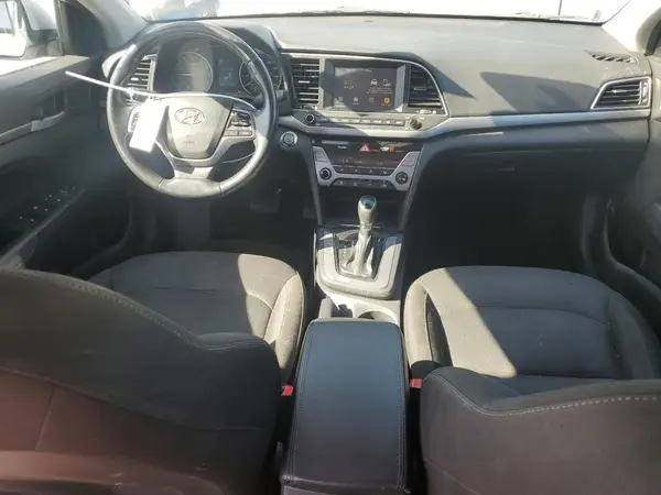 KMHD84LF5HU252411 2017 HYUNDAI ELANTRA - Image 8