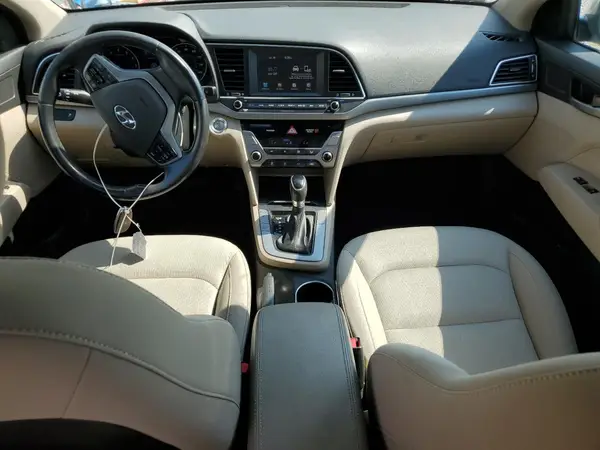 KMHD84LF5HU253137 2017 HYUNDAI ELANTRA - Image 8