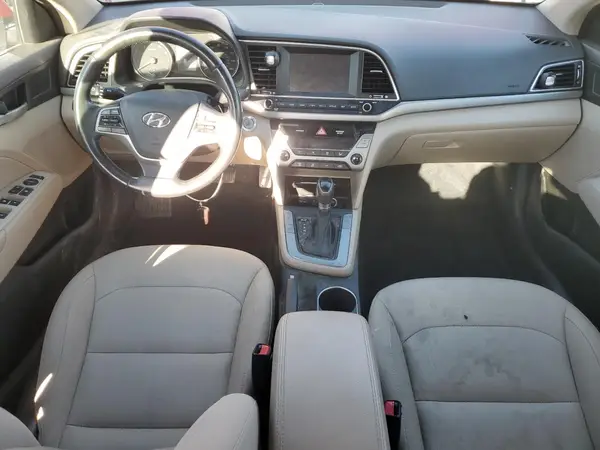 KMHD84LF5HU261822 2017 HYUNDAI ELANTRA - Image 8
