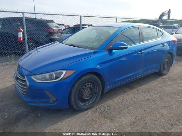 KMHD84LF5HU271301 2017 HYUNDAI ELANTRA - Image 2