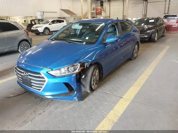KMHD84LF5HU273517 2017 HYUNDAI ELANTRA - Image 2