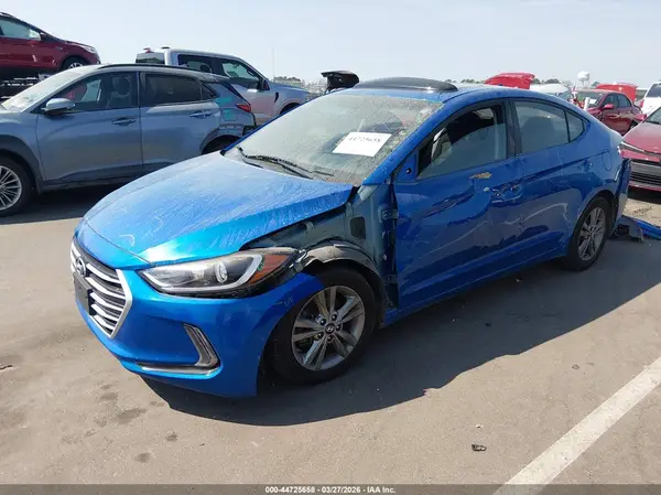 KMHD84LF5HU274604 2017 HYUNDAI ELANTRA - Image 2