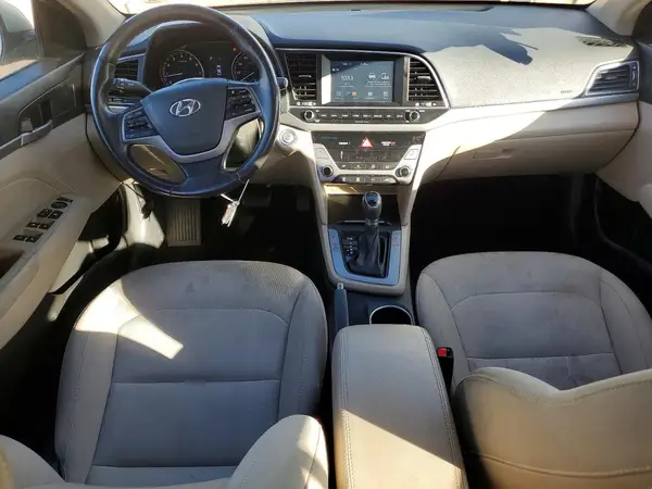 KMHD84LF5HU274831 2017 HYUNDAI ELANTRA - Image 8