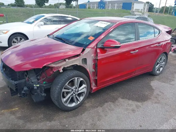 KMHD84LF5HU280743 2017 HYUNDAI ELANTRA - Image 2