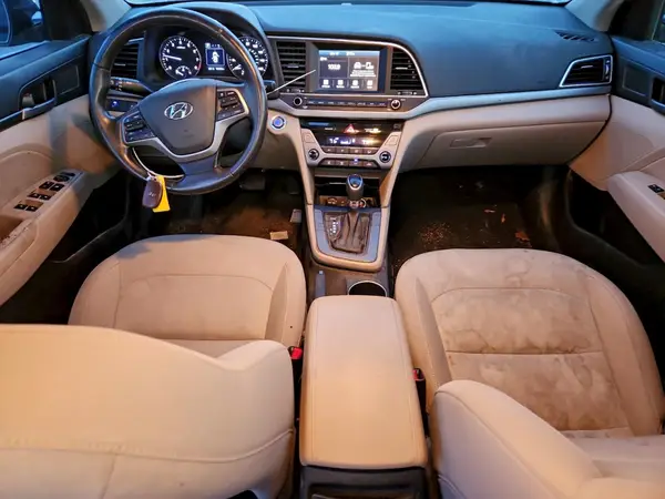 KMHD84LF5HU288714 2017 HYUNDAI ELANTRA - Image 8