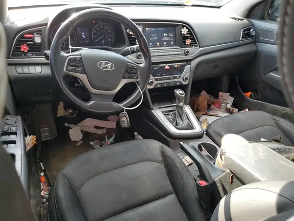 KMHD84LF5HU300523 2017 HYUNDAI ELANTRA - Image 8