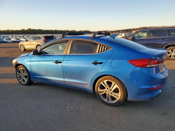 KMHD84LF5HU300926 2017 HYUNDAI ELANTRA - Image 2