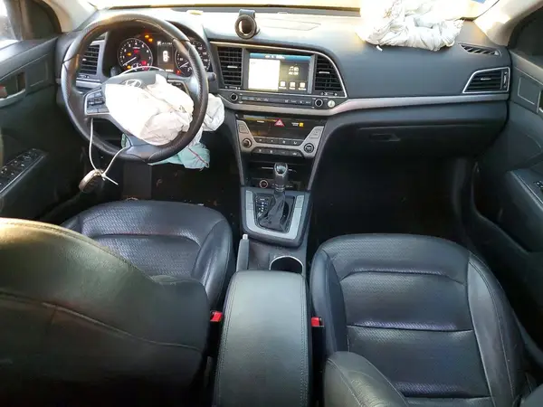 KMHD84LF5HU300926 2017 HYUNDAI ELANTRA - Image 8